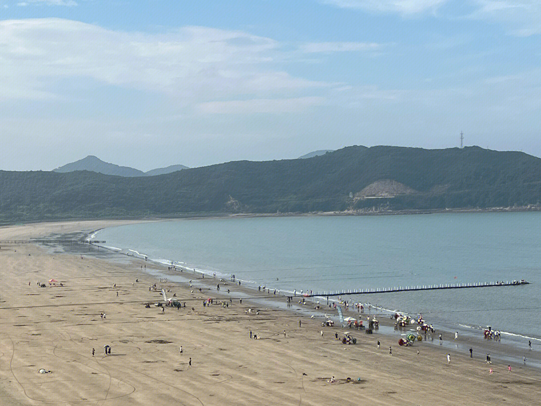 照片拍摄地址在象山石浦镇皇城沙滩,图二和图四拍照打卡地都在海边山