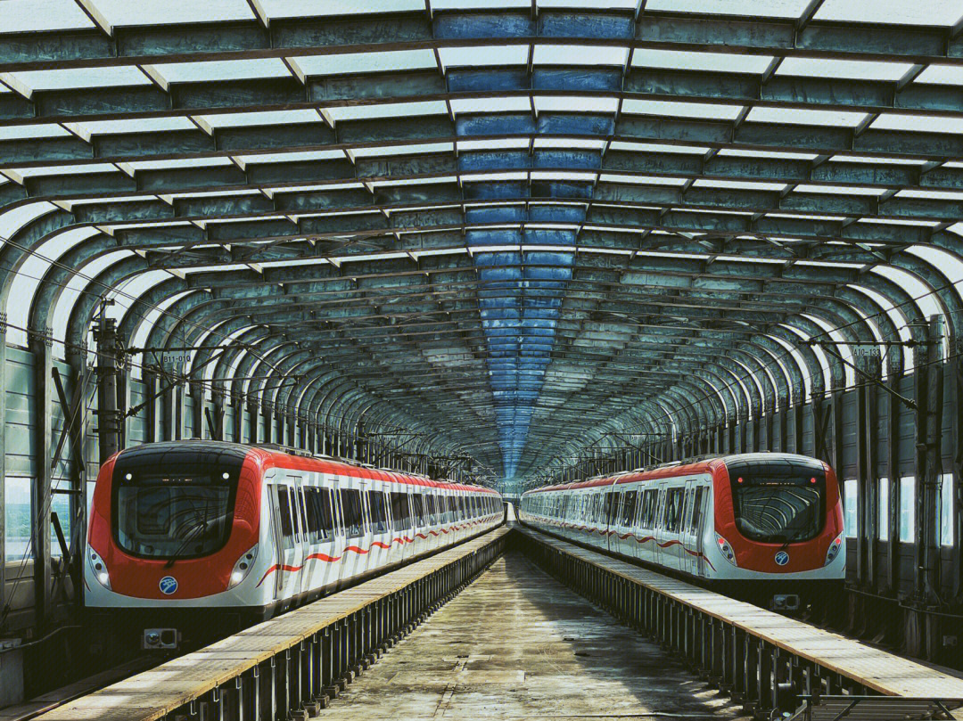 宁波外滩大桥地铁站图片