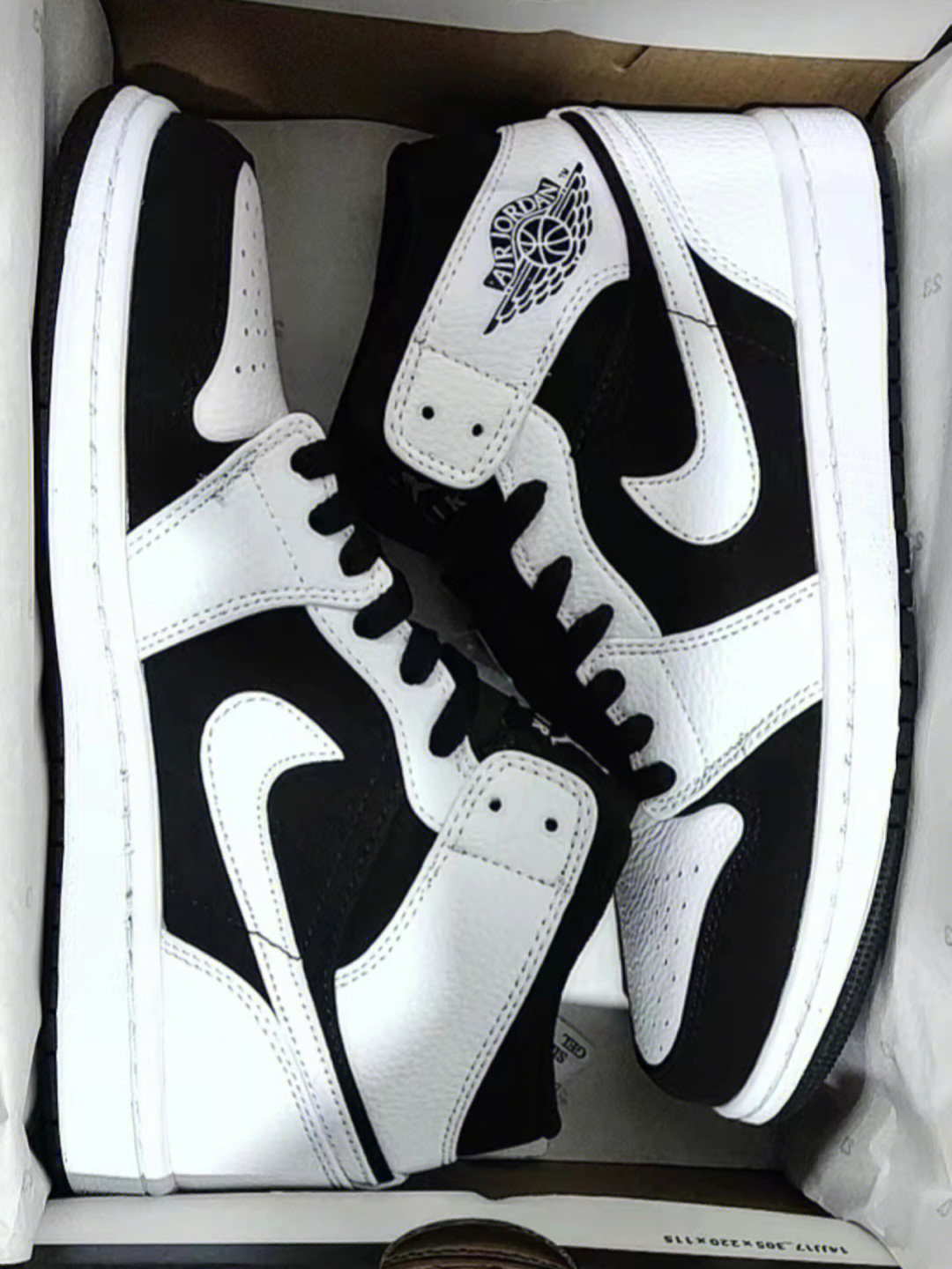 aj1黑白熊猫反转黑脚趾你入手了吗