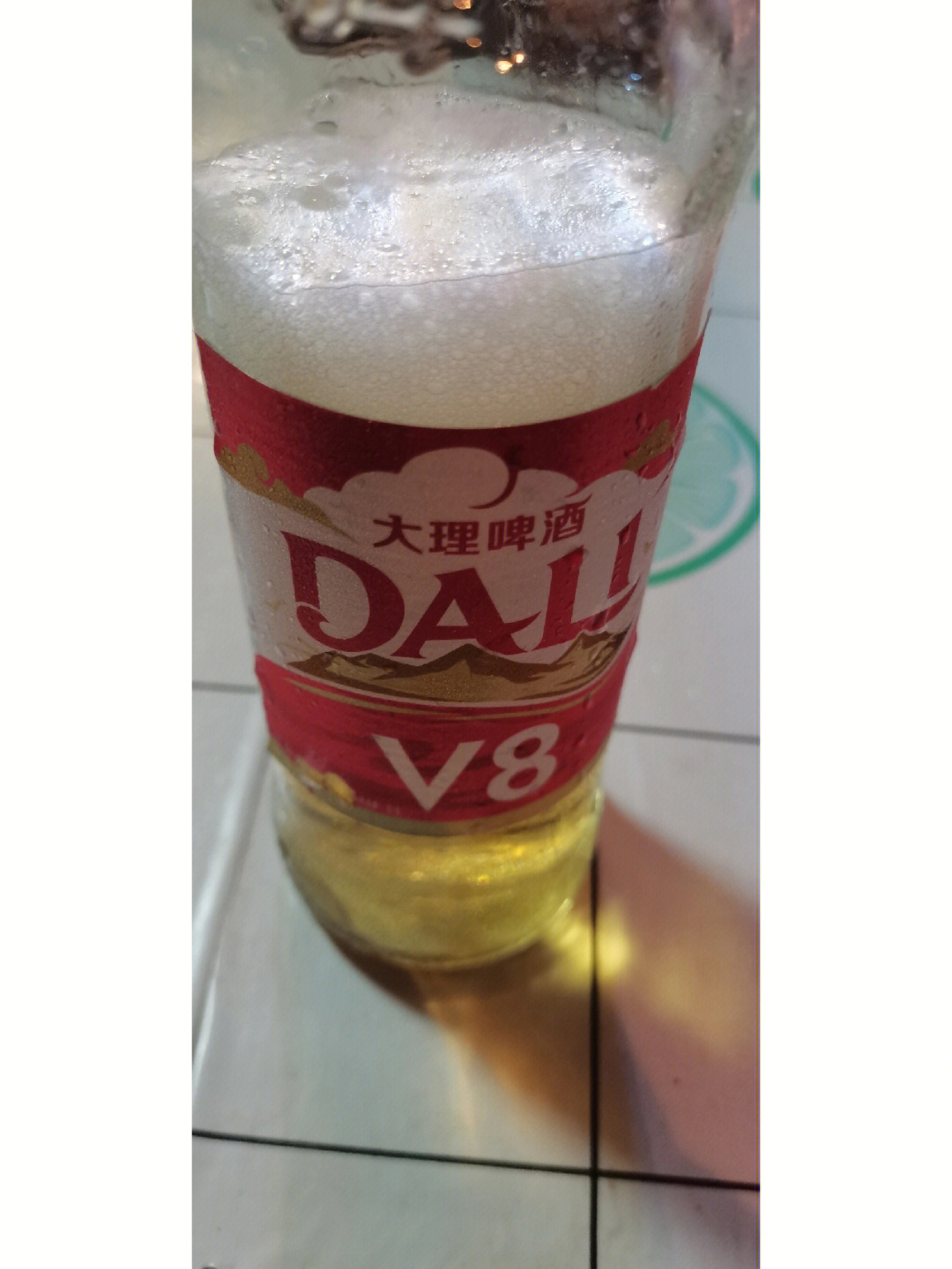 大理啤酒v8酒精度图片