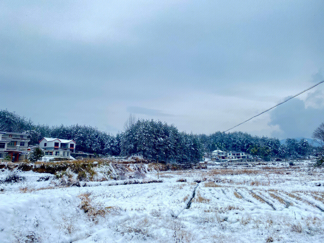 烟花爆竹店 雪景图片