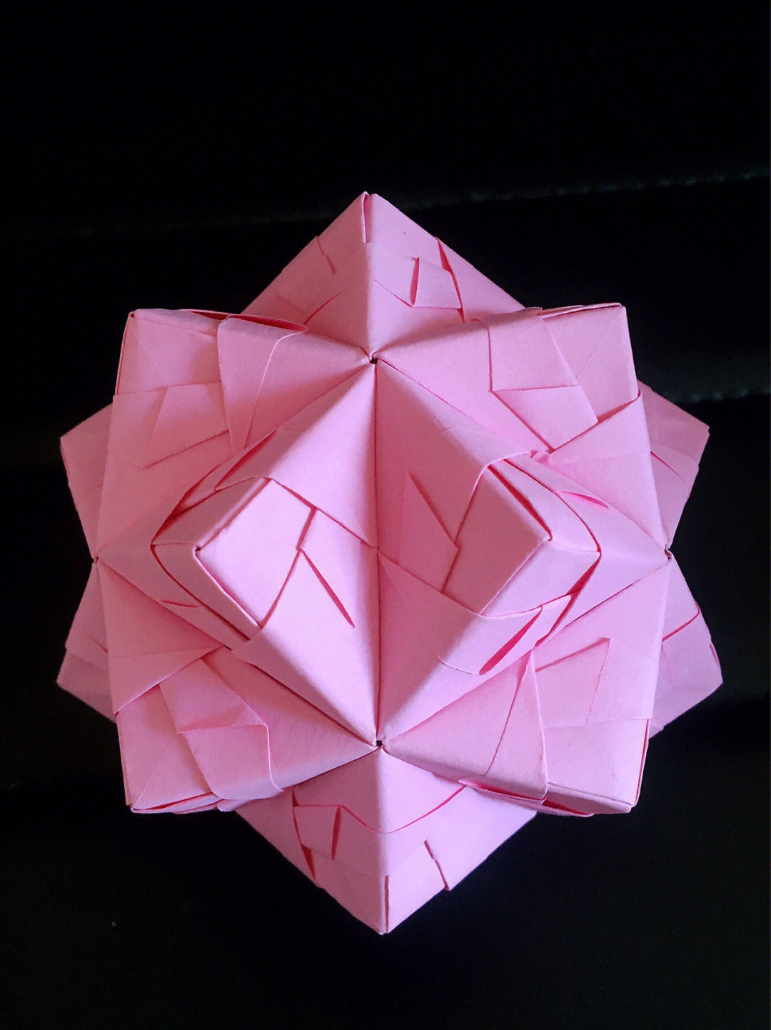 今天学做了一个超简单折纸花球