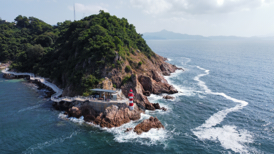 深圳盐田滨海栈道背仔角灯塔