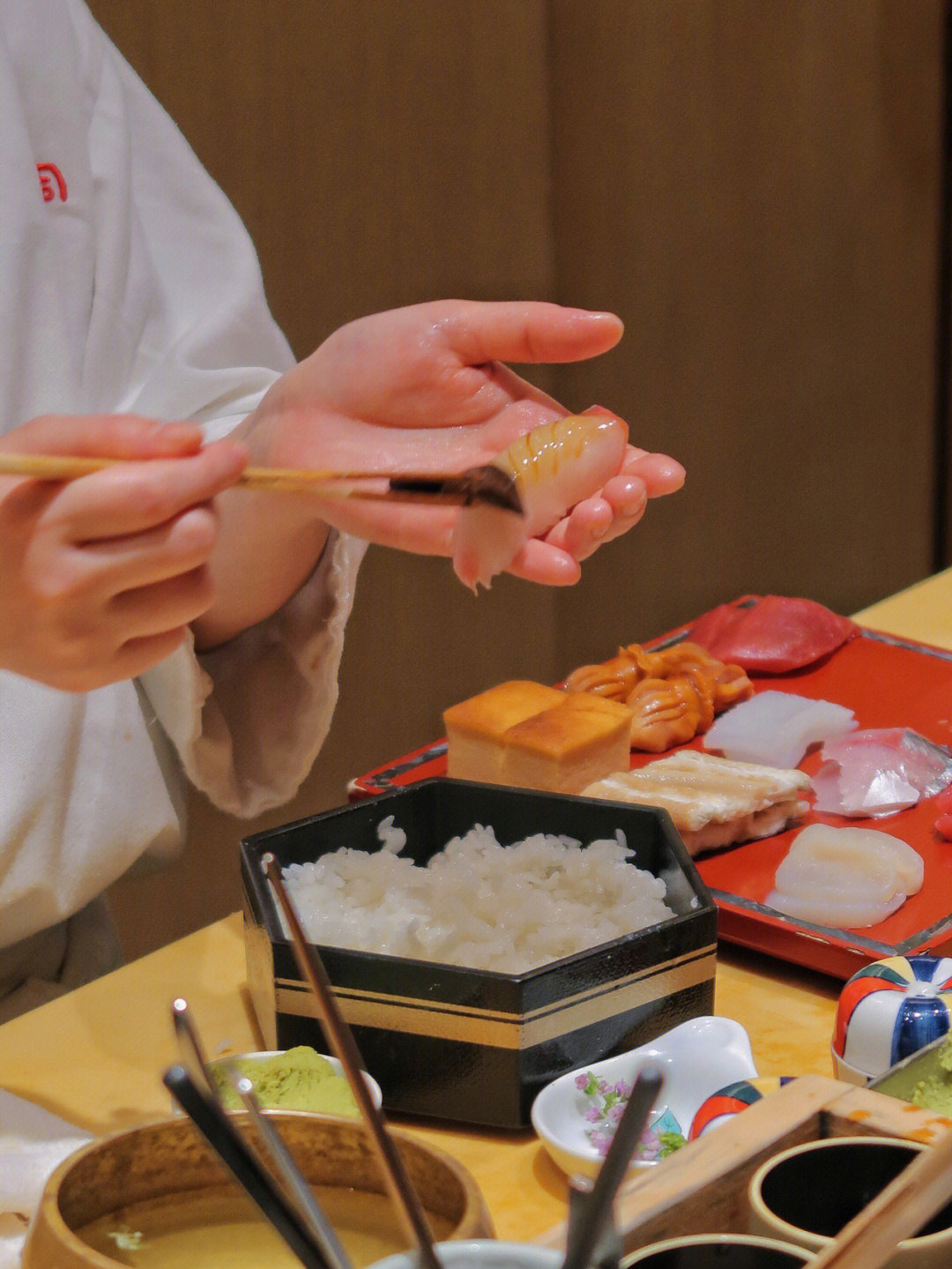 手握寿司的做法图片
