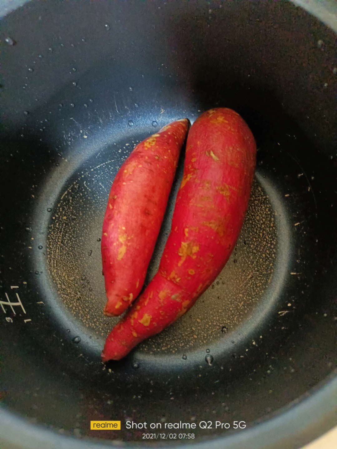 电饭煲烤红薯