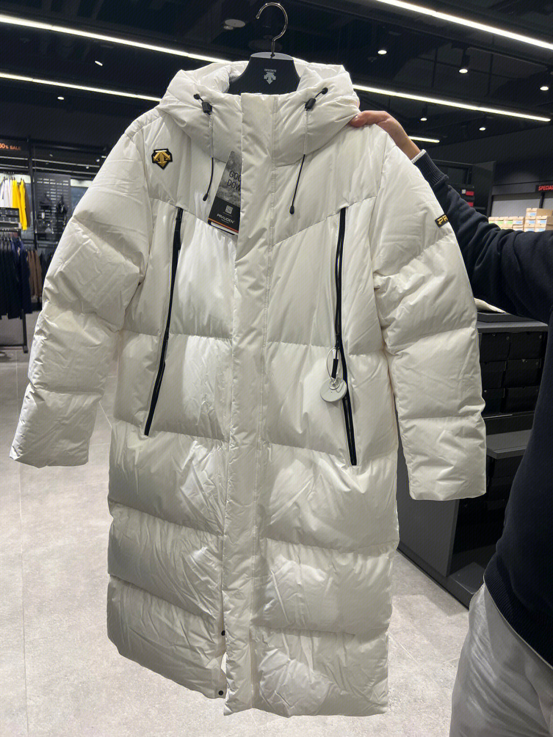迪桑特22年新款金标长款羽绒服