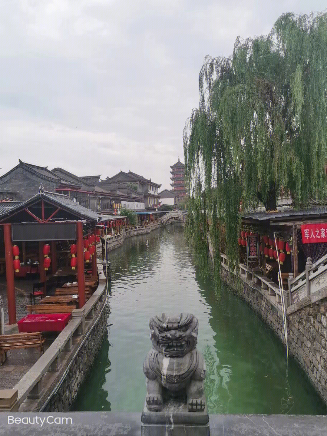 滦州古城进入位于唐山滦县的滦州古城,进入的不是旅游景点,而是另一种