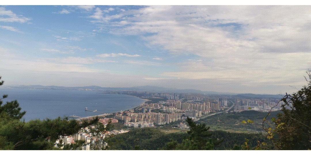 秋高气爽更宜登山烟台岱王山