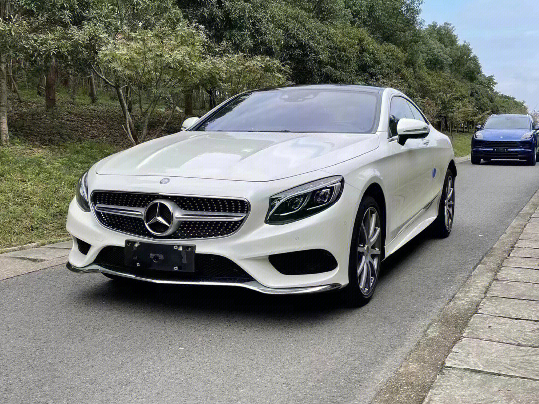 奔驰s级双门 s400 4matic coupe night edition