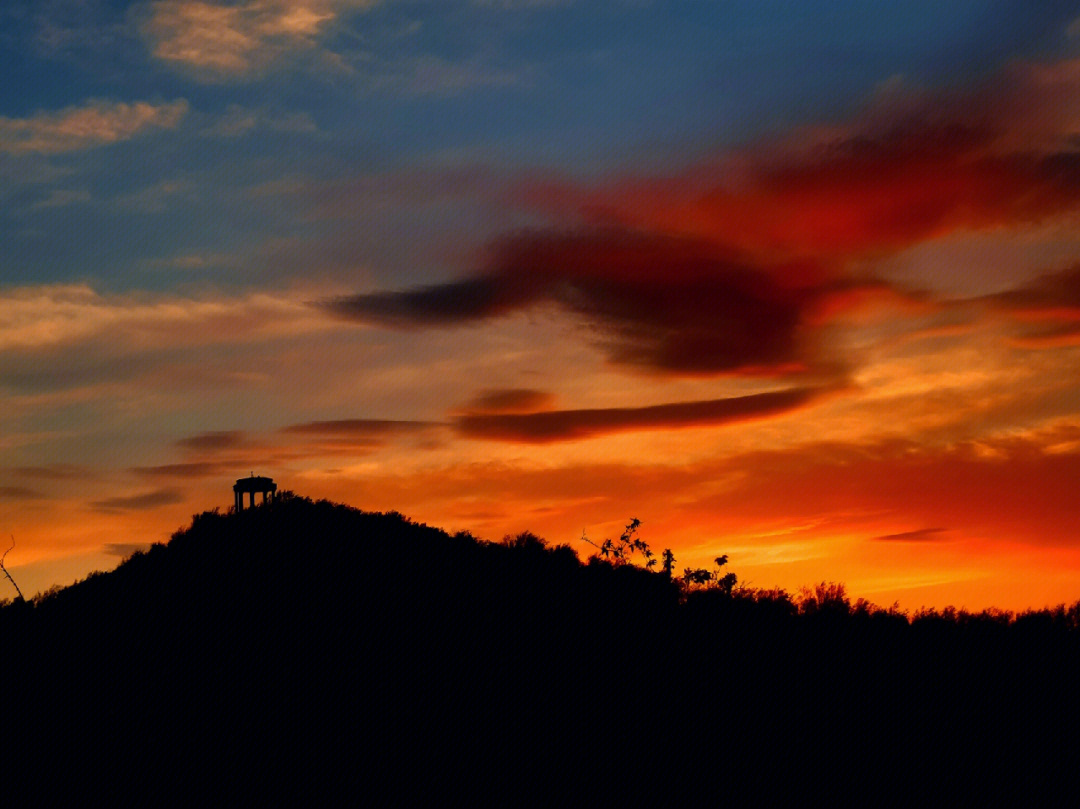 乌鲁木齐夕阳图片图片