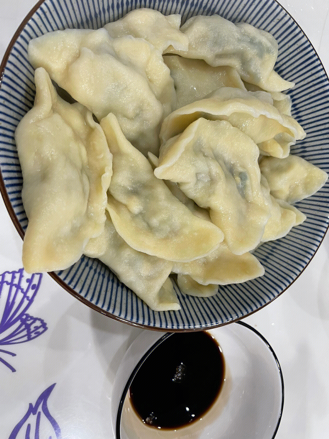 韭菜鸡蛋肉饺子