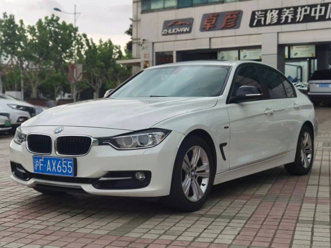 宝马320i