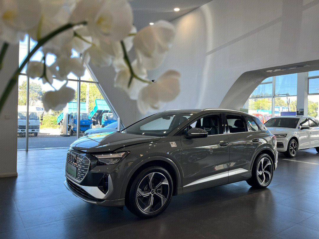 奥迪q4etron
