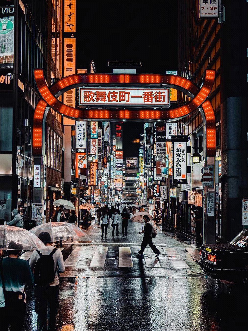 日本第一欢乐街歌舞伎町一番街