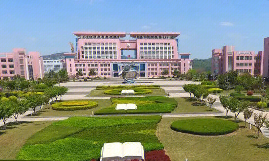 山东水利职业学院,位于山东省日照市,是经山东省人民政府批准建立的