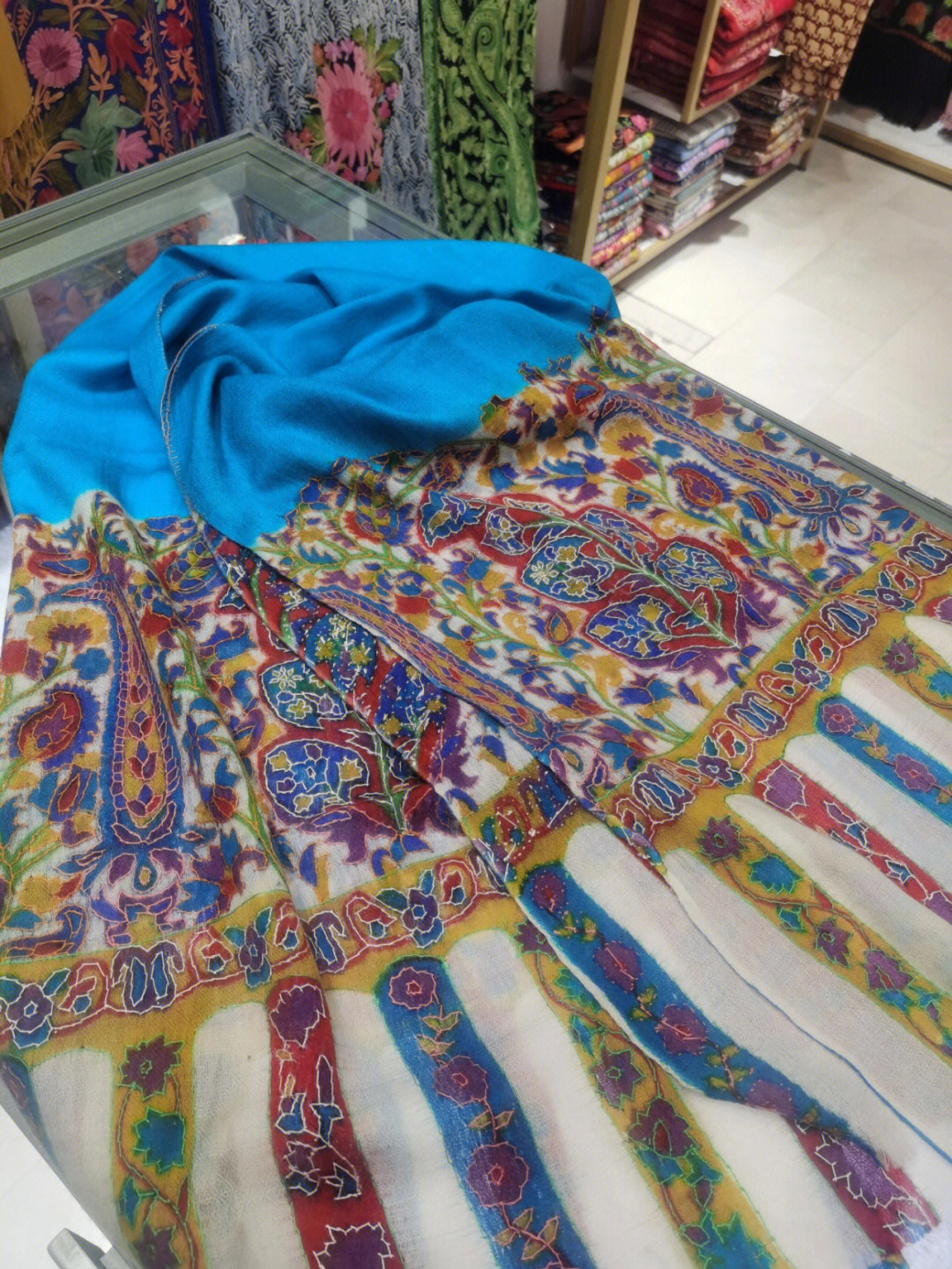 克什米尔围巾价位图片