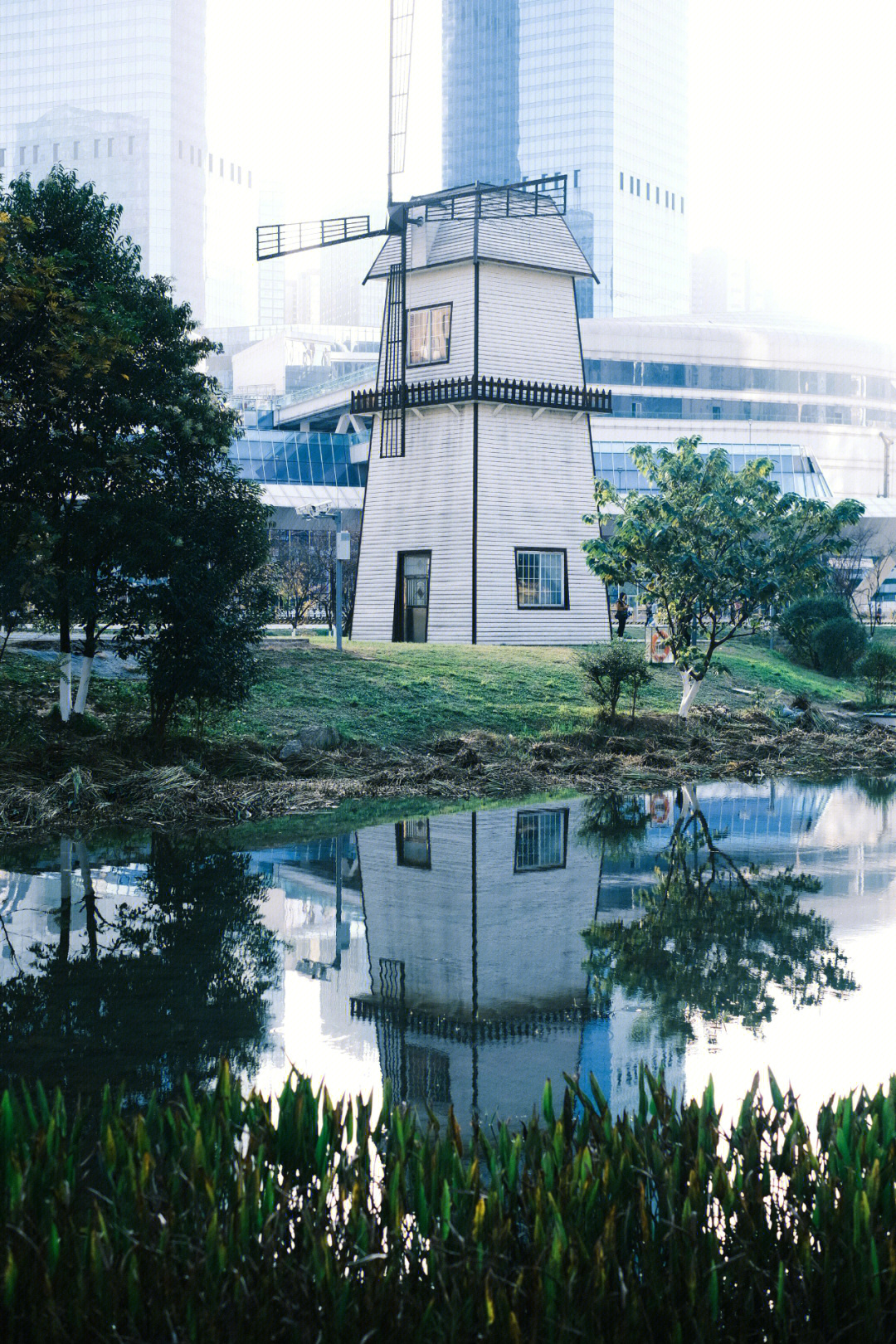 贵阳花果园湿地公园图片