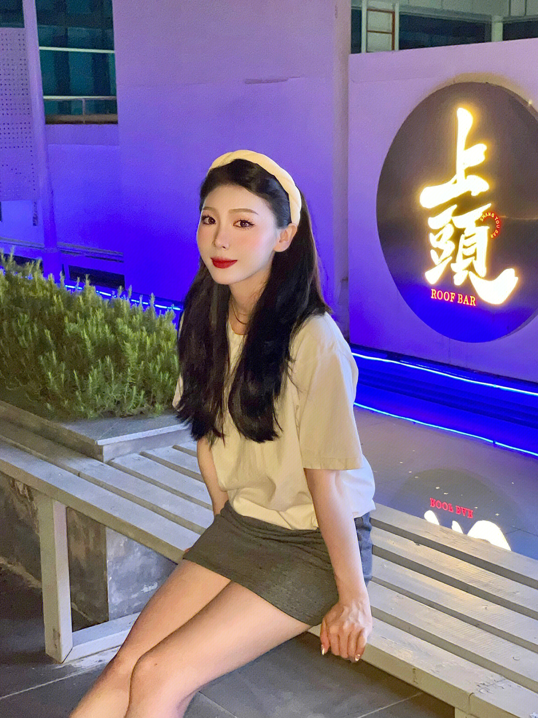 滕州互联大厦美女图片