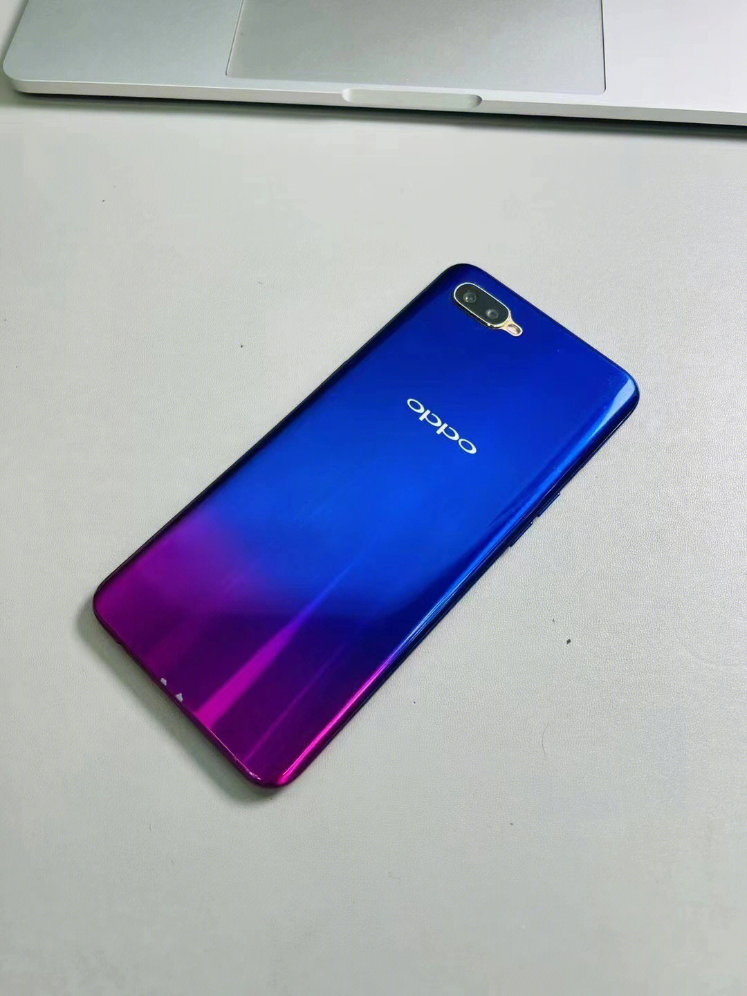 oppo r15x 6 128g 渐变紫 成色95新 纯原无拆修 屏幕指纹解锁