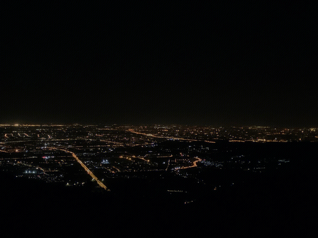 北京山顶看夜景开车图片