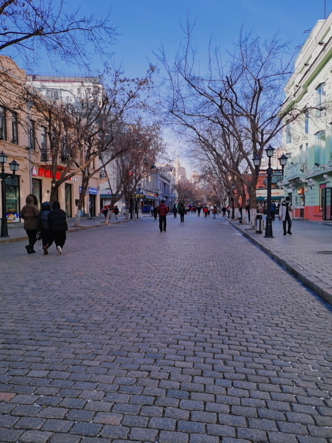 哈尔滨中央大街地面图片