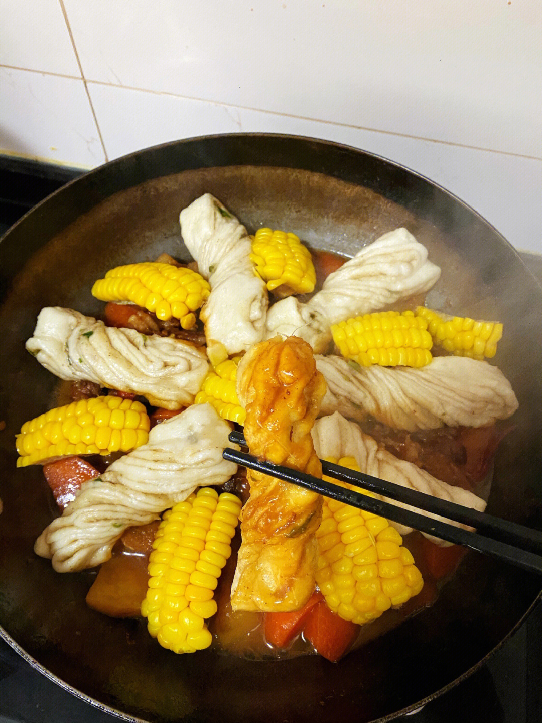 结合东北乱炖,喜欢吃的一锅炖了食材97:排骨  土豆  胡萝卜  面粉