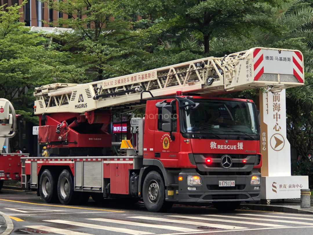 马基路斯dlk52云梯消防车