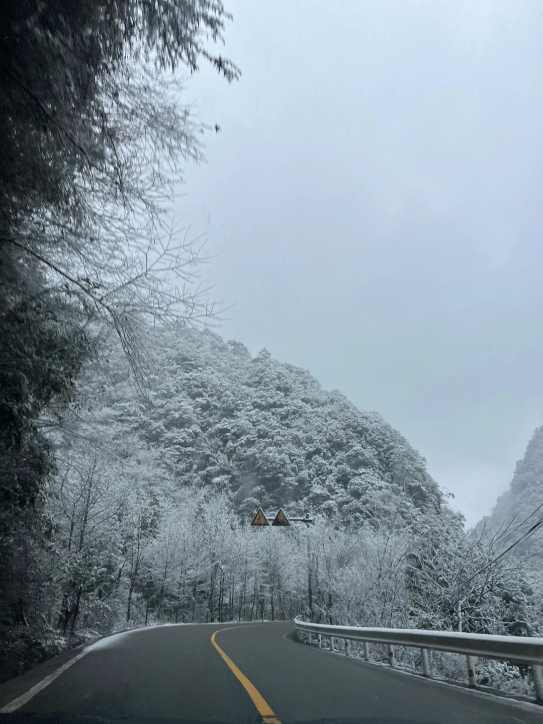 今日份西岭雪山沿途雪景分享