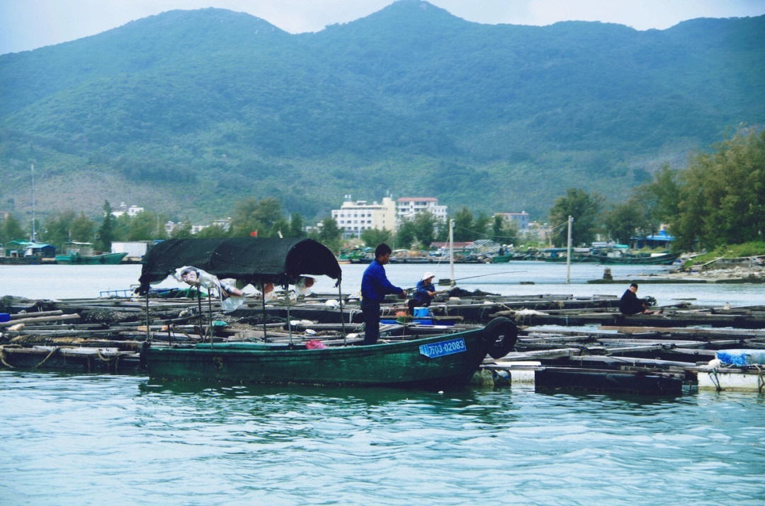 海南万宁东澳老爷海77