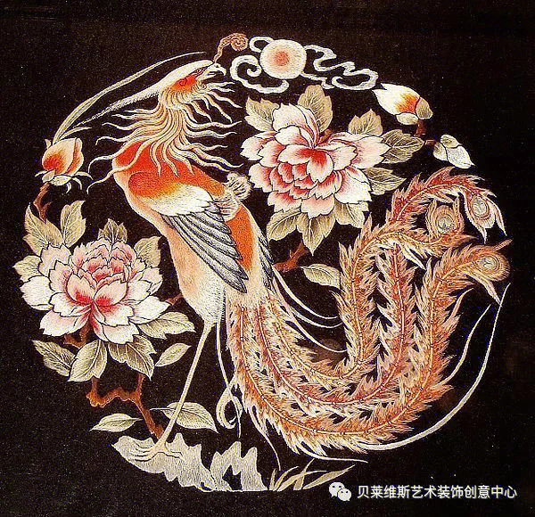 97中国刺绣起源于3000多年前,是民间传统手工艺之一,历经几