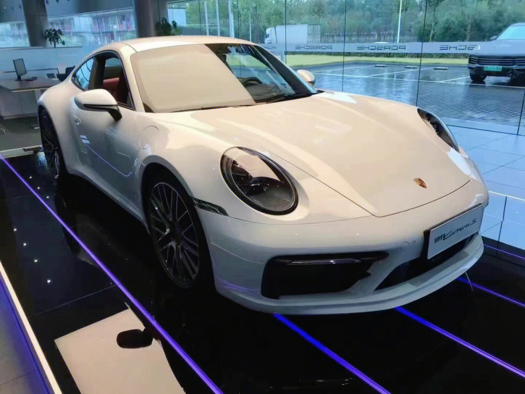 911carreras细花白黑红1704400