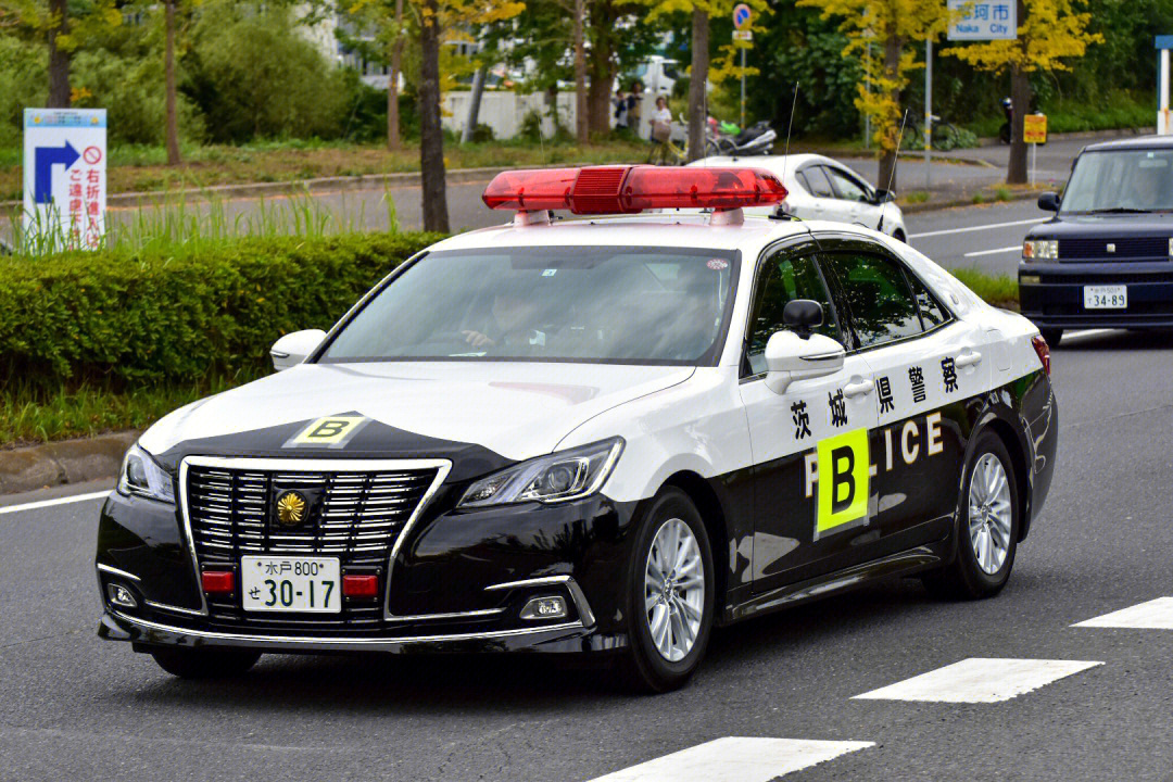 日本茨城丰田皇冠警车