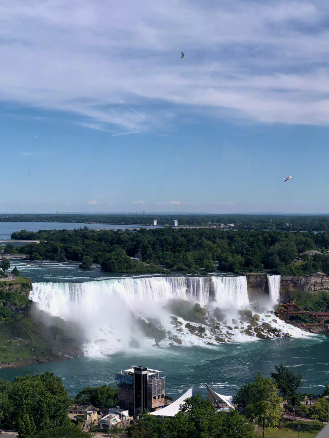 niagarafalls大瀑布值得