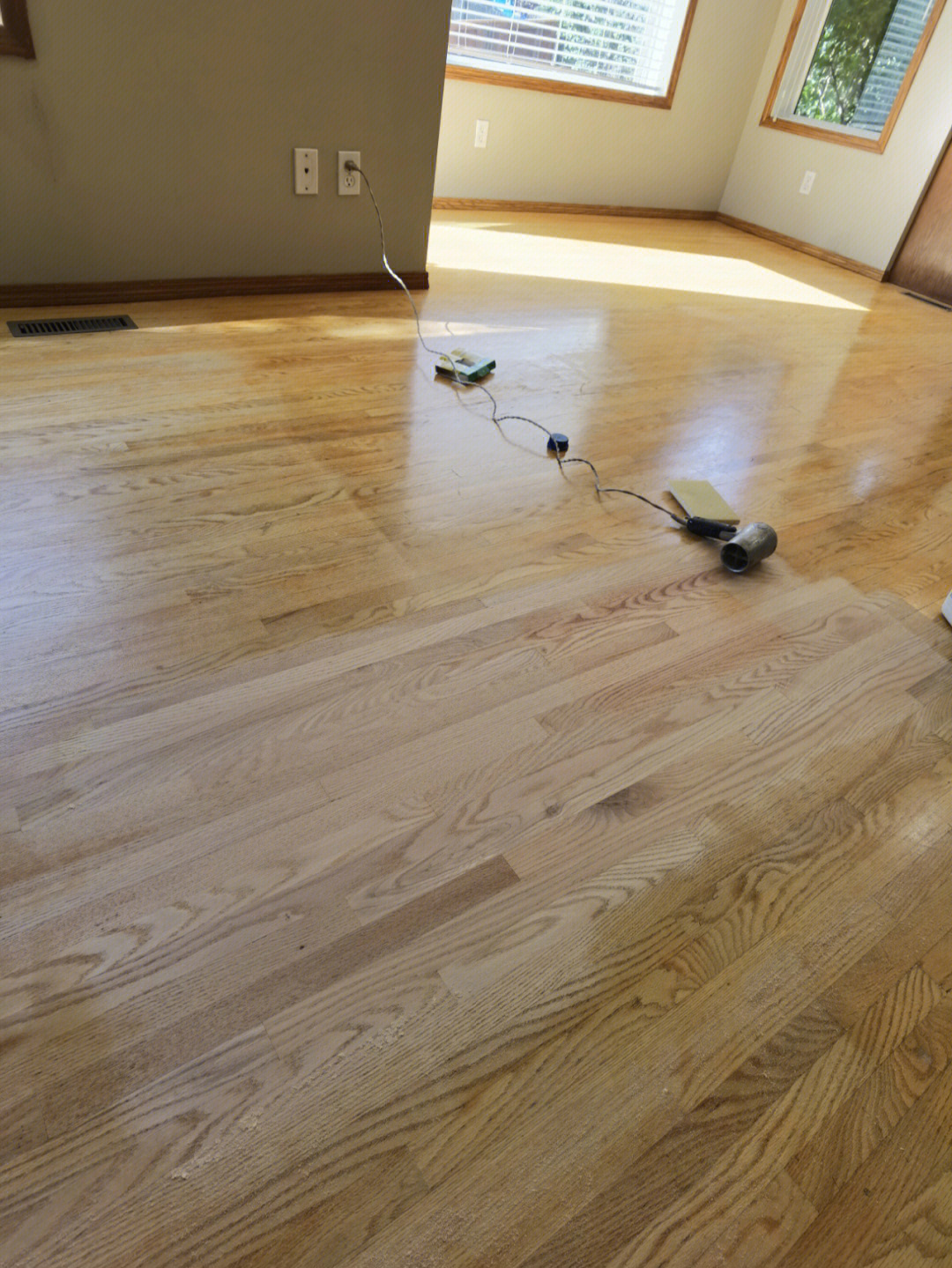 地板翻新地板修复_翻新木地板多少钱一平方_地板保养翻新