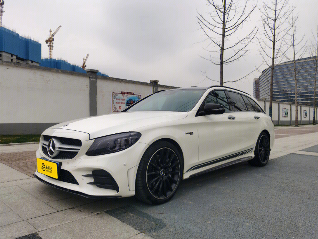 3月特惠96:2019年6月 奔驰amg c43旅行轿车 特别版 3.0l