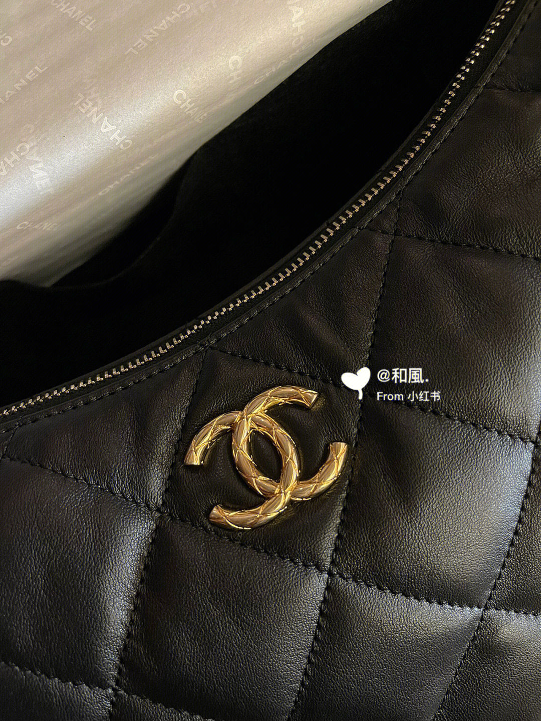 chanel22b maxi hobo 多用法背包