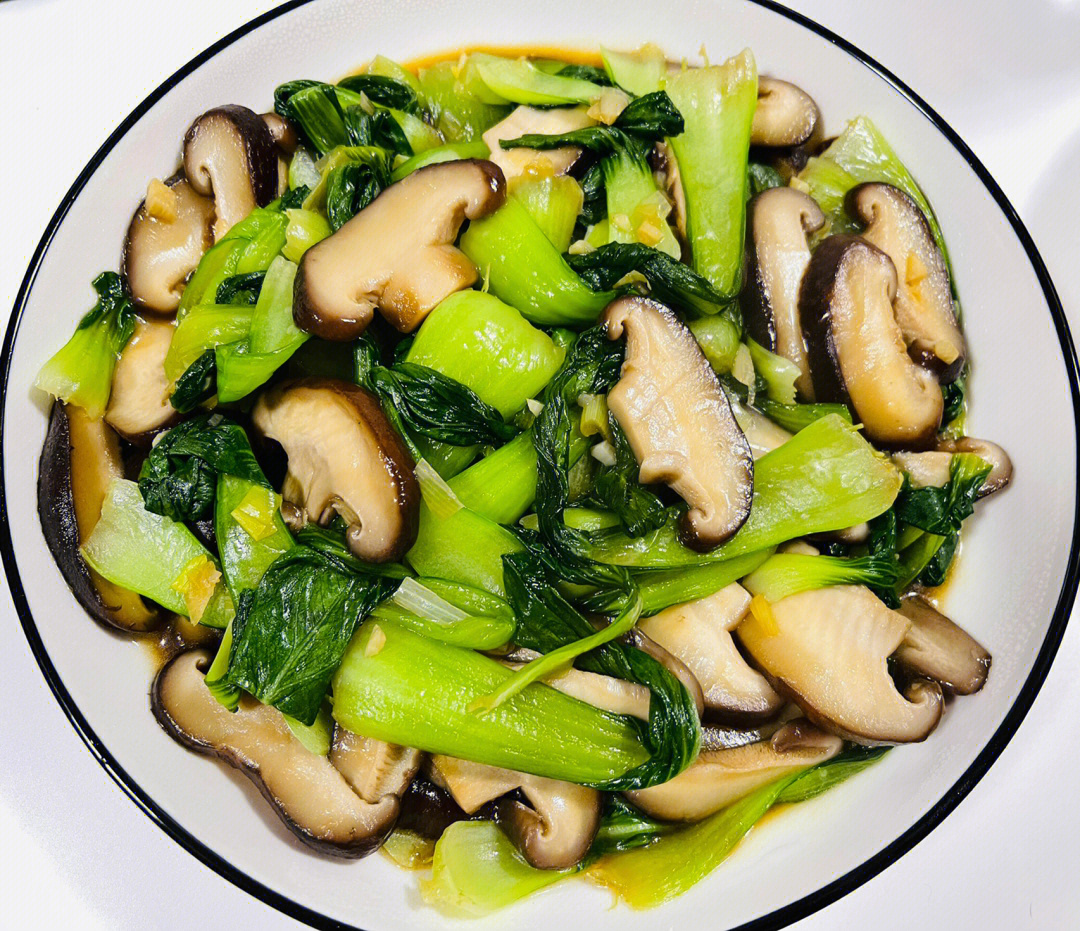 香菇油菜怎么做_香菇油菜的做法_熊猫半糖_豆果美食