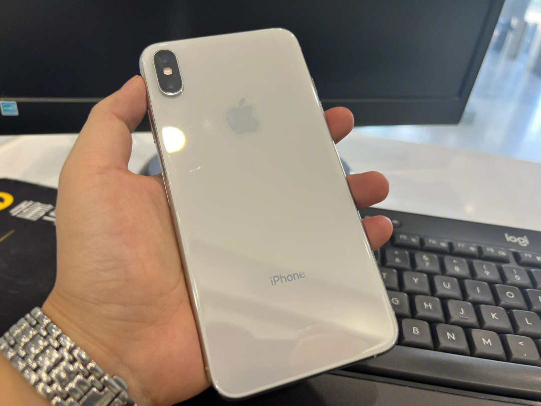 出iphonexsmax512g美版无锁白色