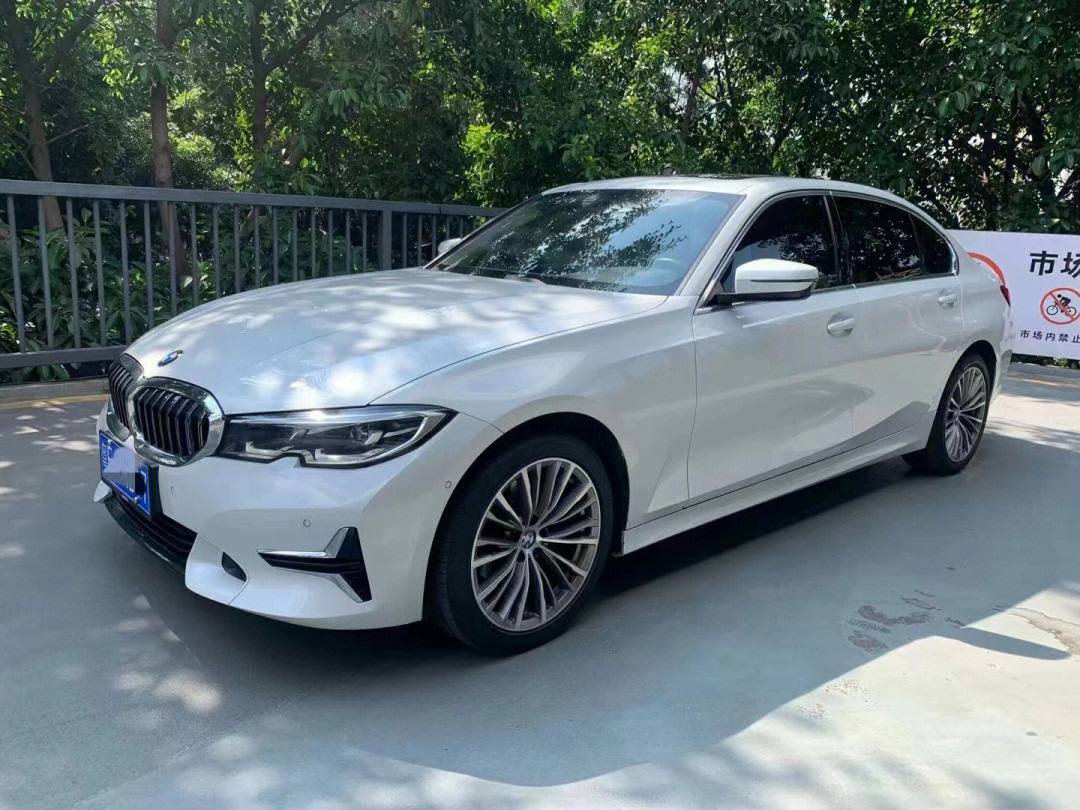 2019年宝马325li20款325li首发版