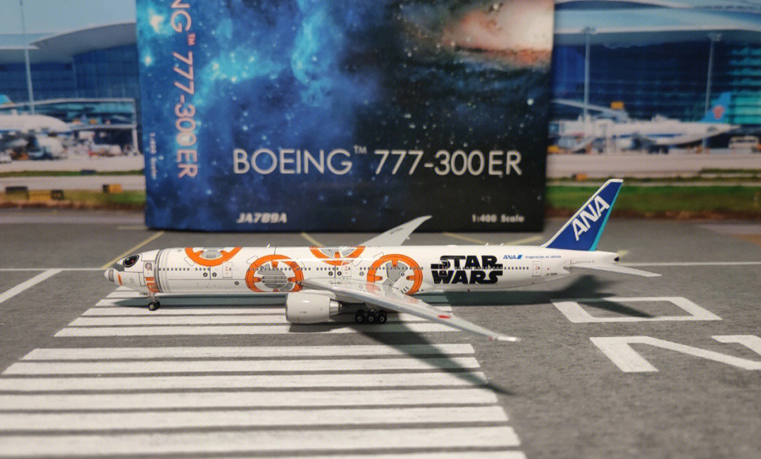 1/400 全日空 b777-300 星球大战bb8彩绘机