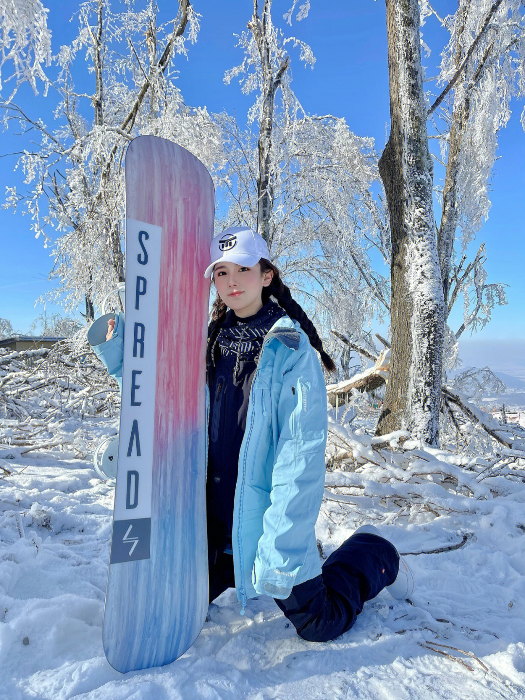 去年的滑雪拍照姿势合集滑雪照有点太多了