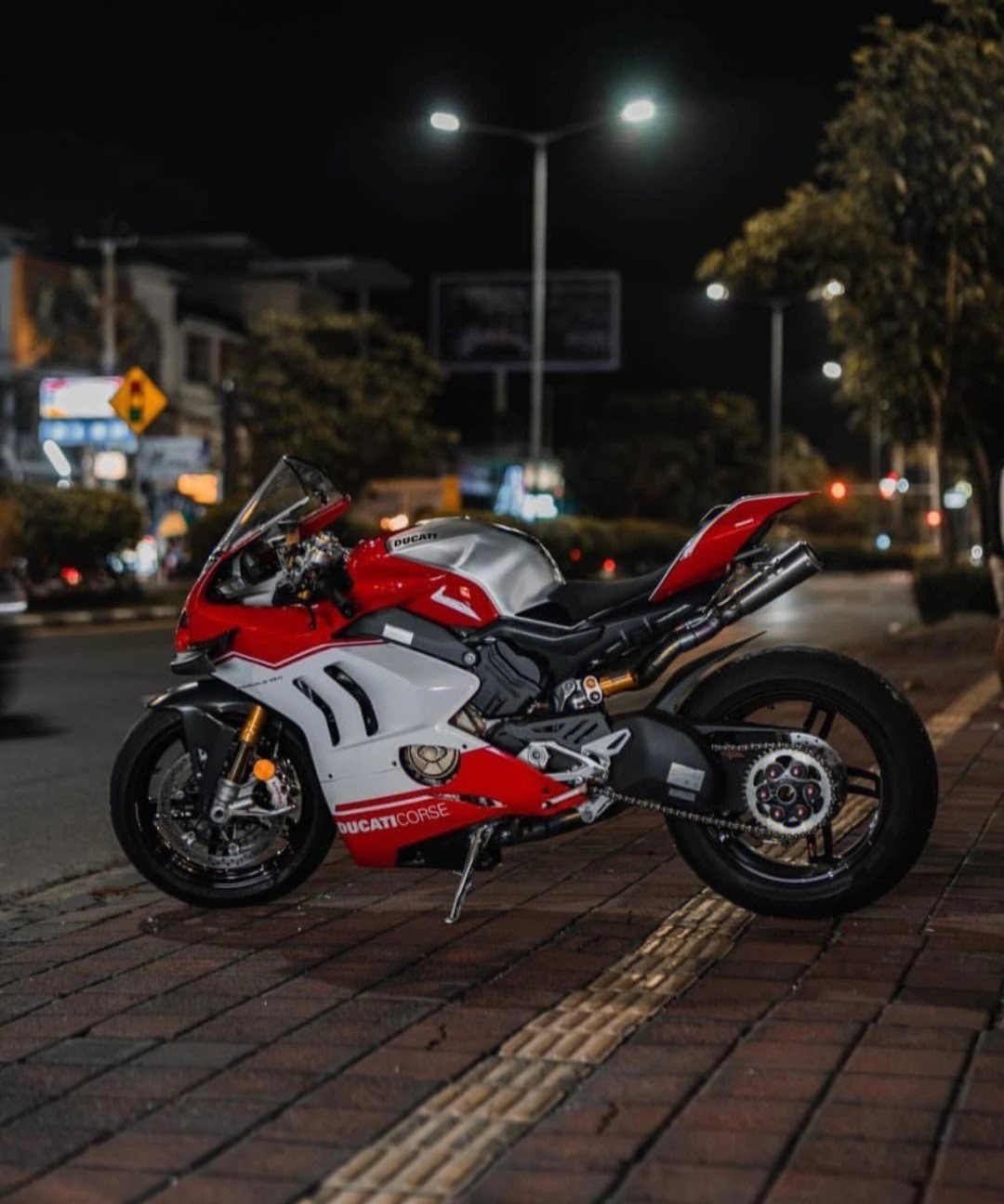 杜卡迪panigalev4r