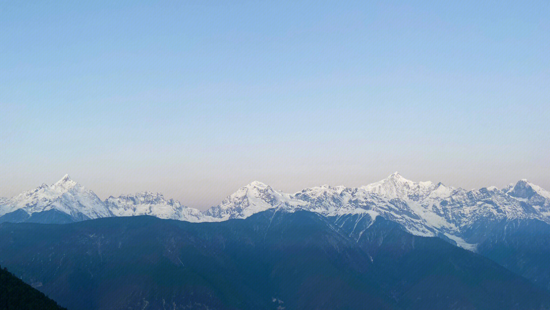 最美的风景总是在路上#梅里雪山