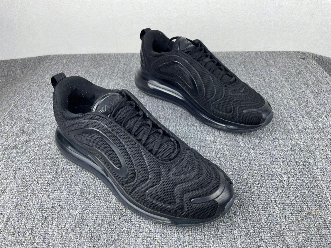 airmax720黑425码