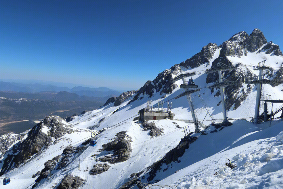 09玉龙雪山建议直接坐大索道上去就是4506了~门票价14077雪山入场